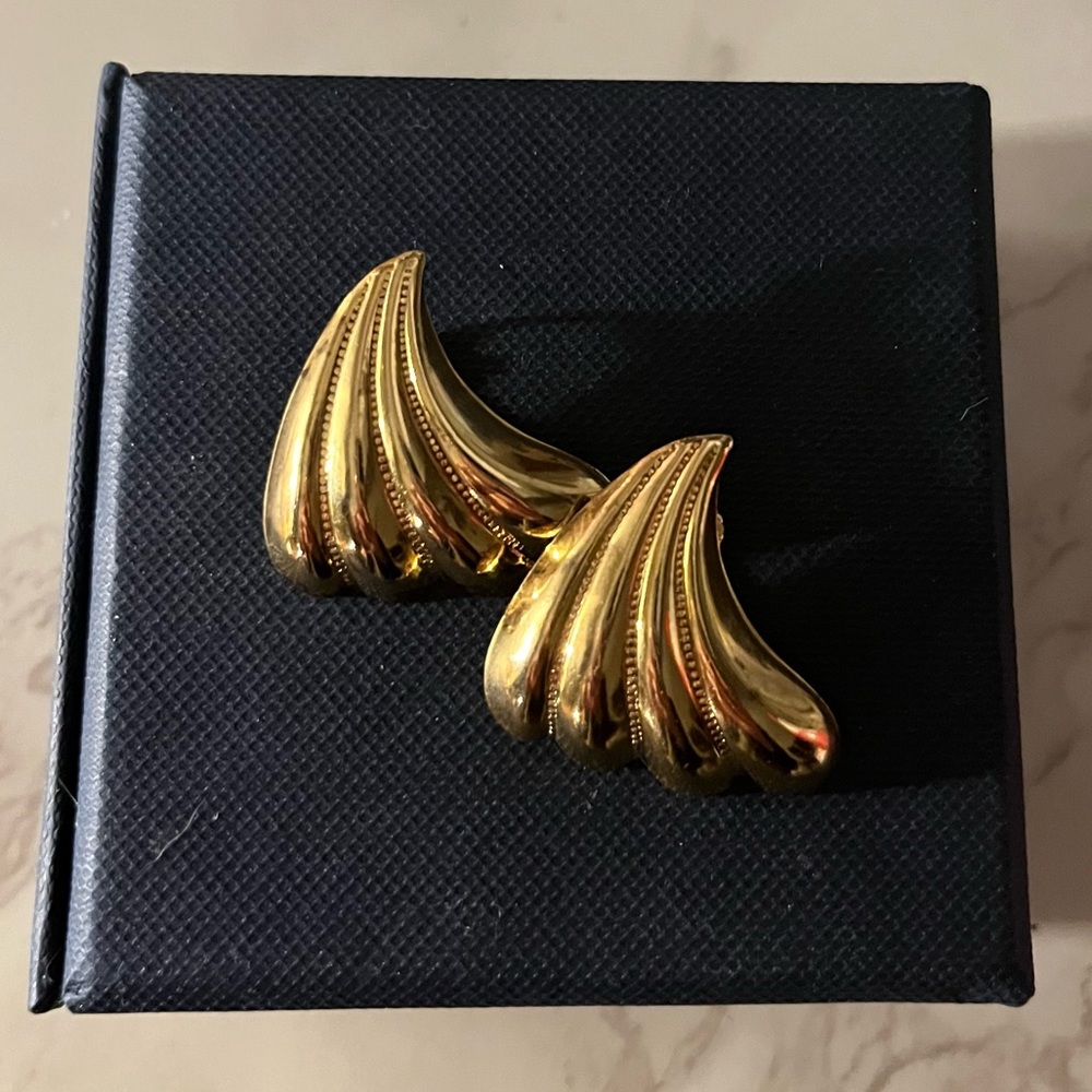 Gold Abstract Clip on Earrings